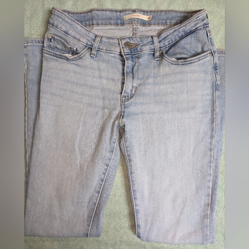 Women's Levi's 711 skinny jeans